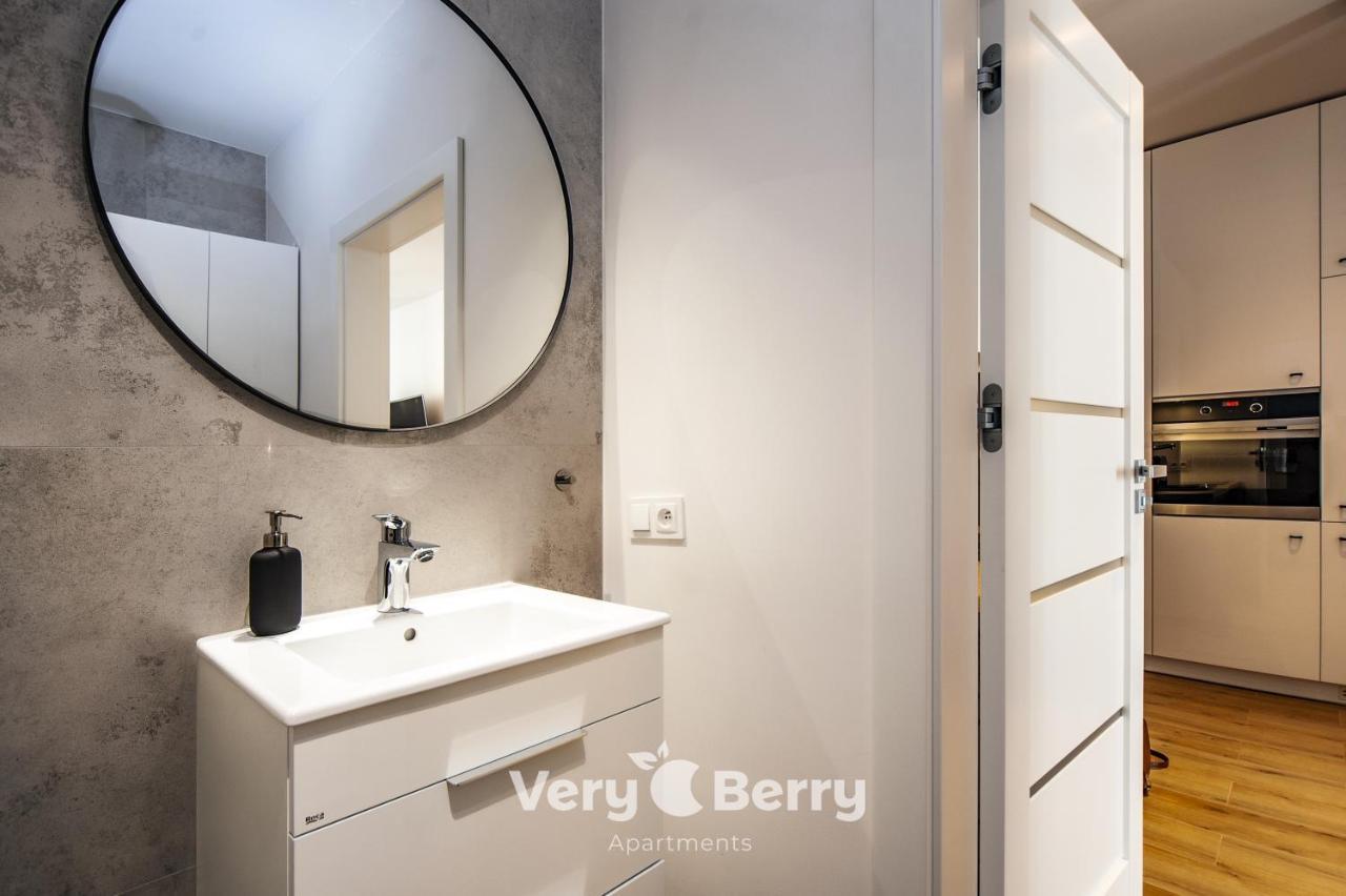 Garbary 104 - Apartament Z Balkonem - Self Check In 24H Poznan Exterior foto