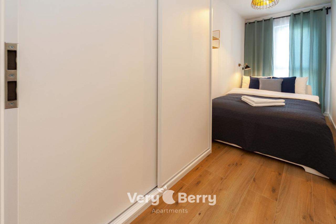 Garbary 104 - Apartament Z Balkonem - Self Check In 24H Poznan Exterior foto